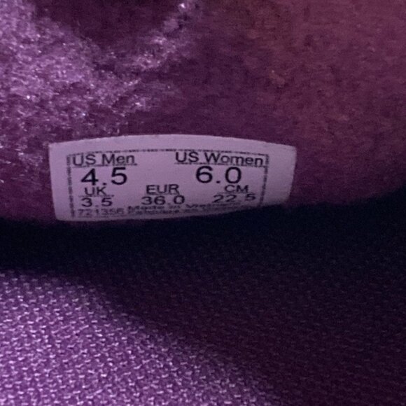 VANS UltraRange Exo MTE Dark Purple Sneakers Shoes Women's Size 6 NEW - Picture 10 of 13